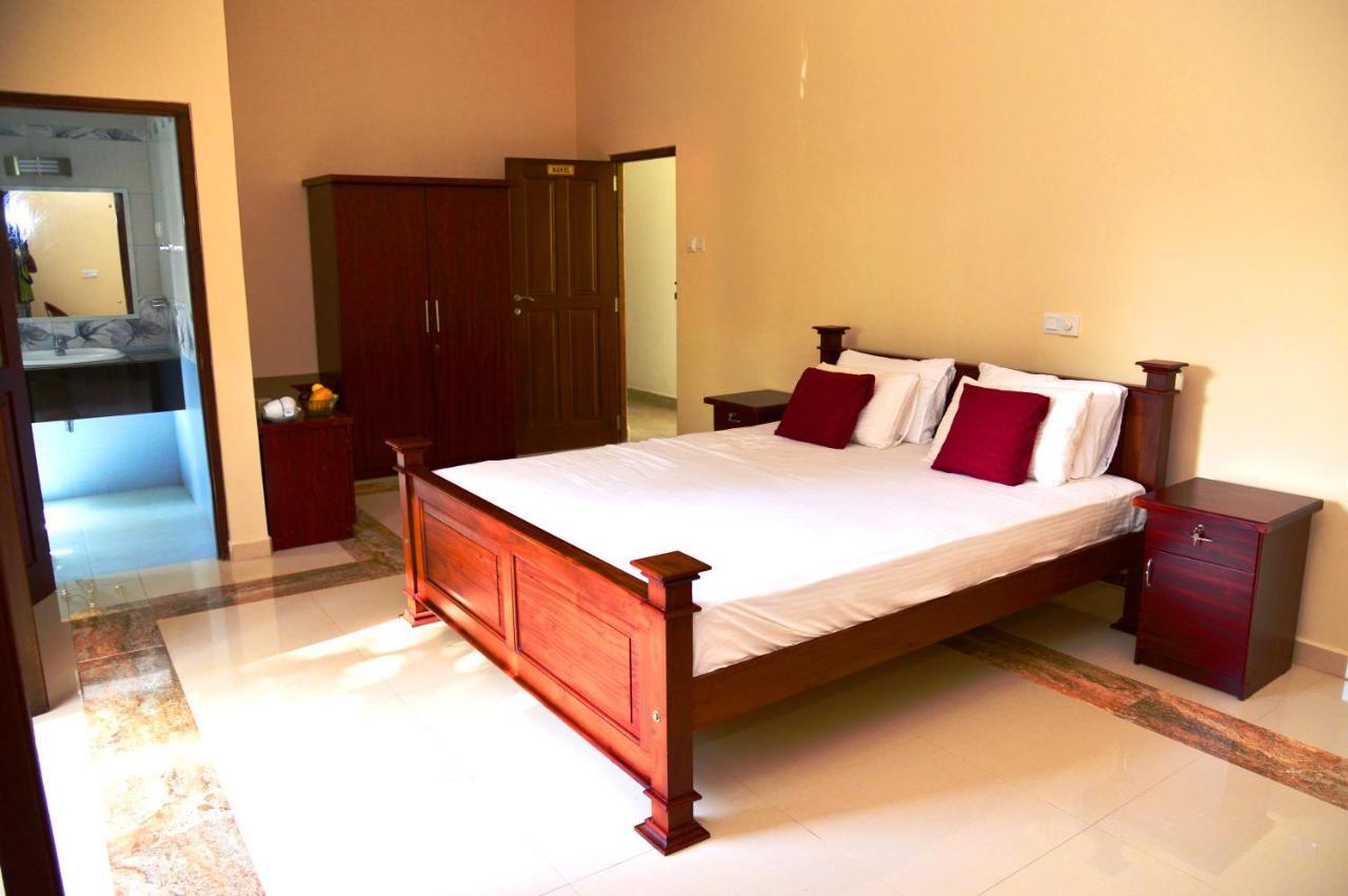 Little Villa Hotel Вадува Екстериор снимка